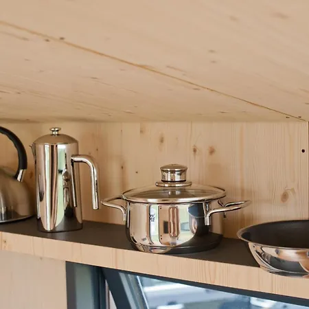 Sleep Space 23 - Green Tiny Spot Schillig Сasa de vacaciones *