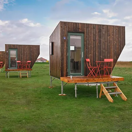 Sleep Space 23 - Green Tiny Spot Schillig Schillig