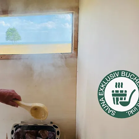 Sleep Space 23 - Green Tiny Spot Schillig